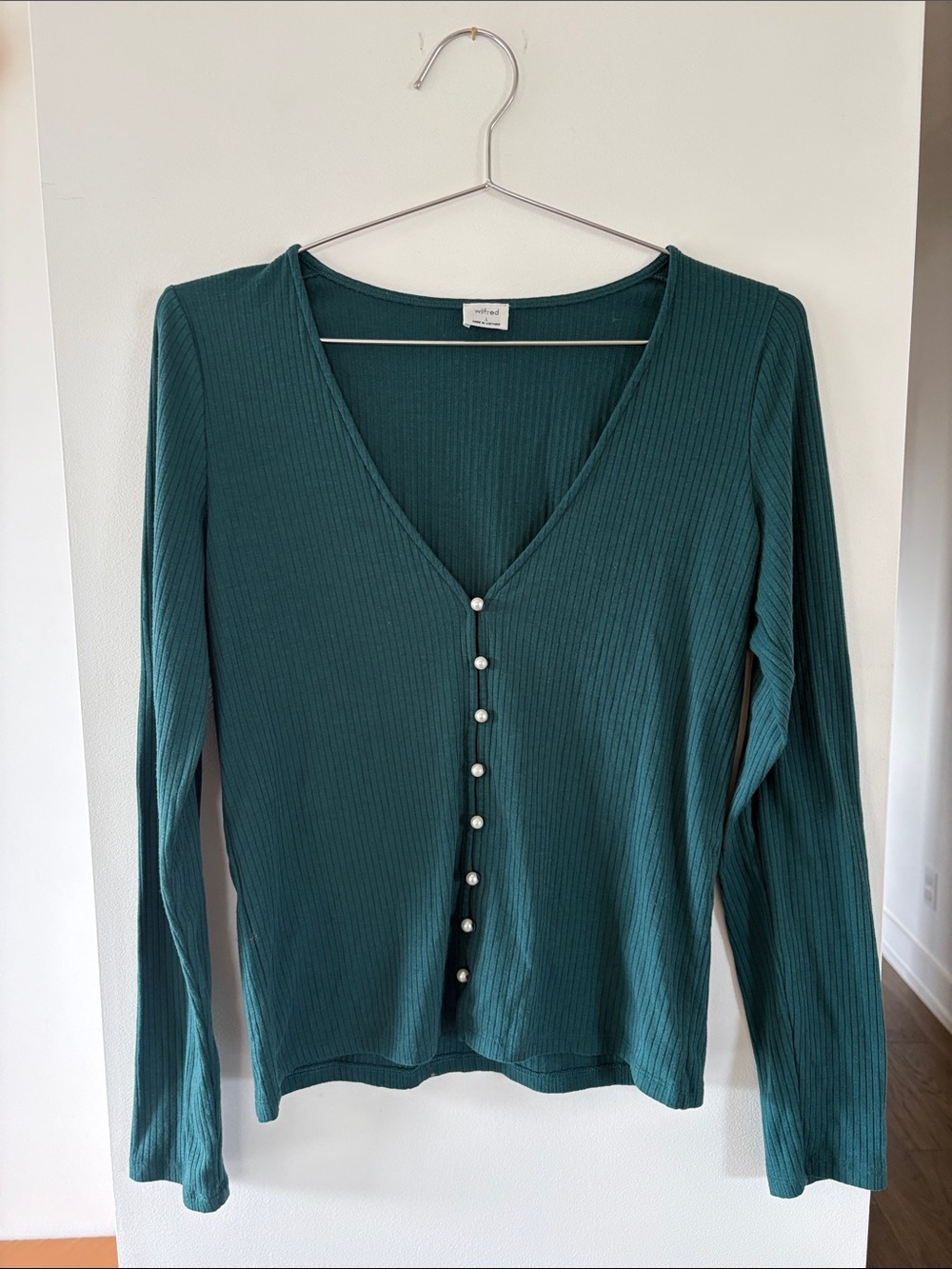 Wilfred Teal Ribbed V-Neck Long-Sleeve Top with Pearl Buttons